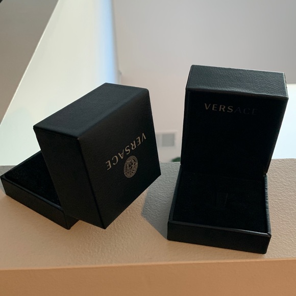 Versace Jewelry Ring Box - Picture 2 of 3